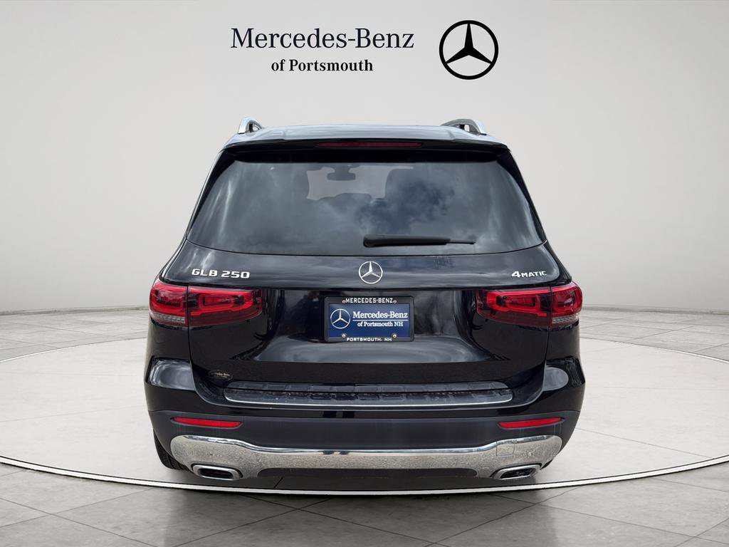 Certified 2022 Mercedes-Benz GLB 250 4MATIC image 4