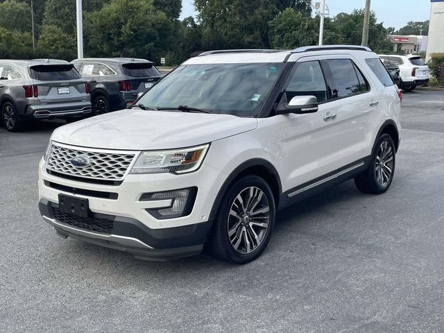 Used 2016 Ford Explorer Platinum AWD/4WD image 3