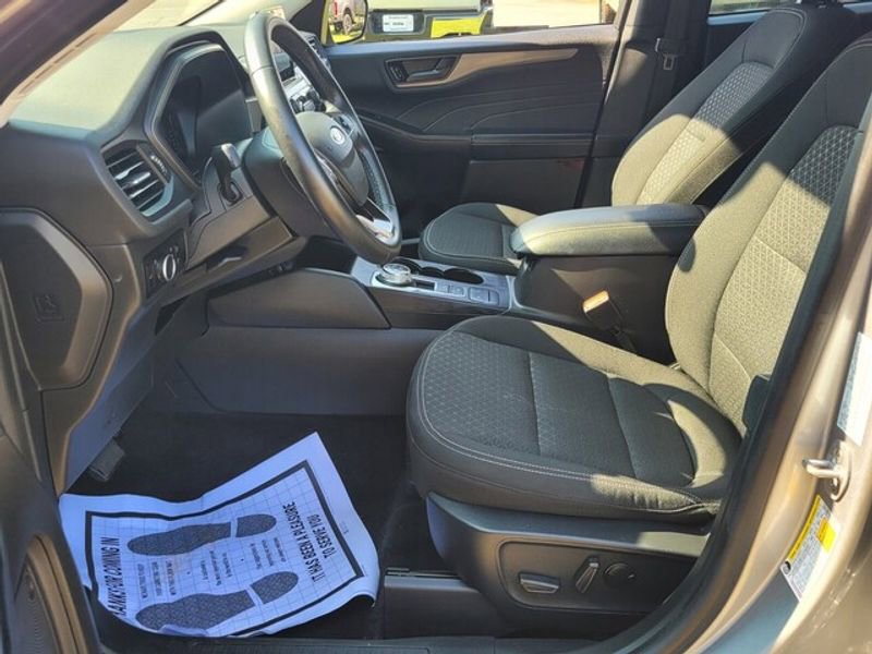 Used 2024 Ford Escape Active image 6