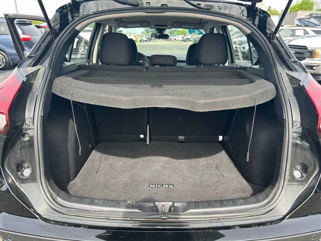 Used 2024 Nissan Kicks S FWD image 28