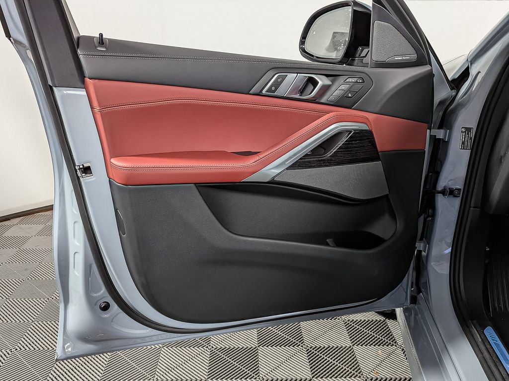 New 2026 BMW X6 xDrive40i image 10
