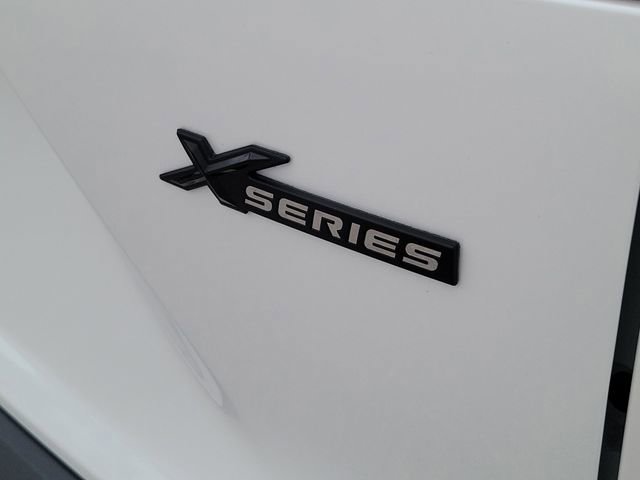 Used 2026 Toyota Corolla Cross L image 5