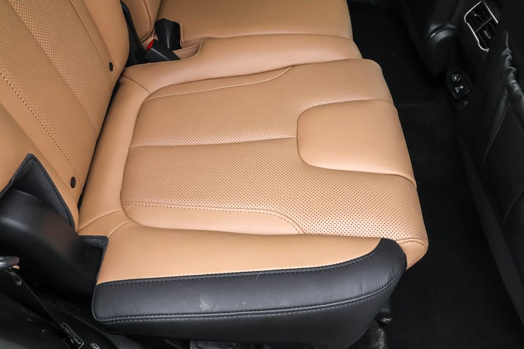 Used 2023 Hyundai Santa Fe Calligraphy image 35