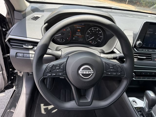 Certified 2025 Nissan Altima 2.5 S FWD image 24