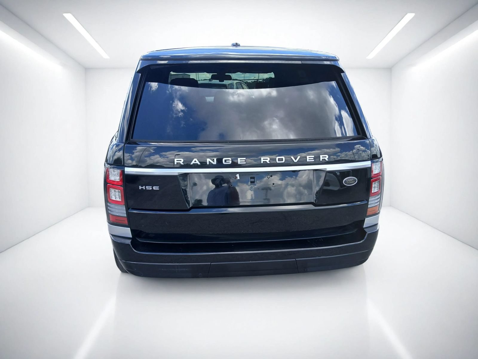 Used 2014 Land Rover Range Rover HSE AWD/4WD image 6