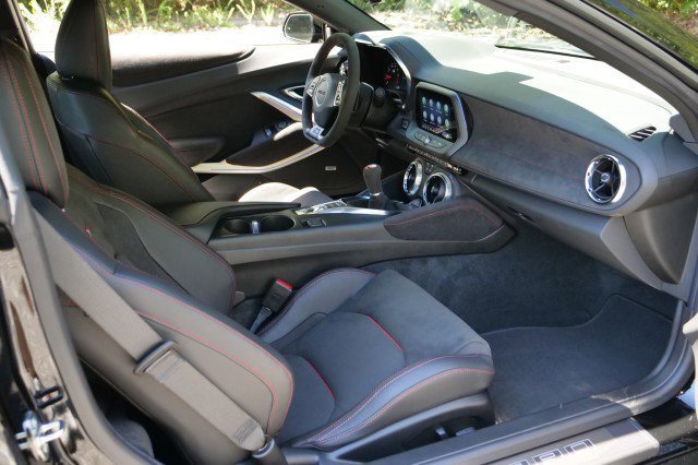 Used 2023 Chevrolet Camaro ZL1 image 40