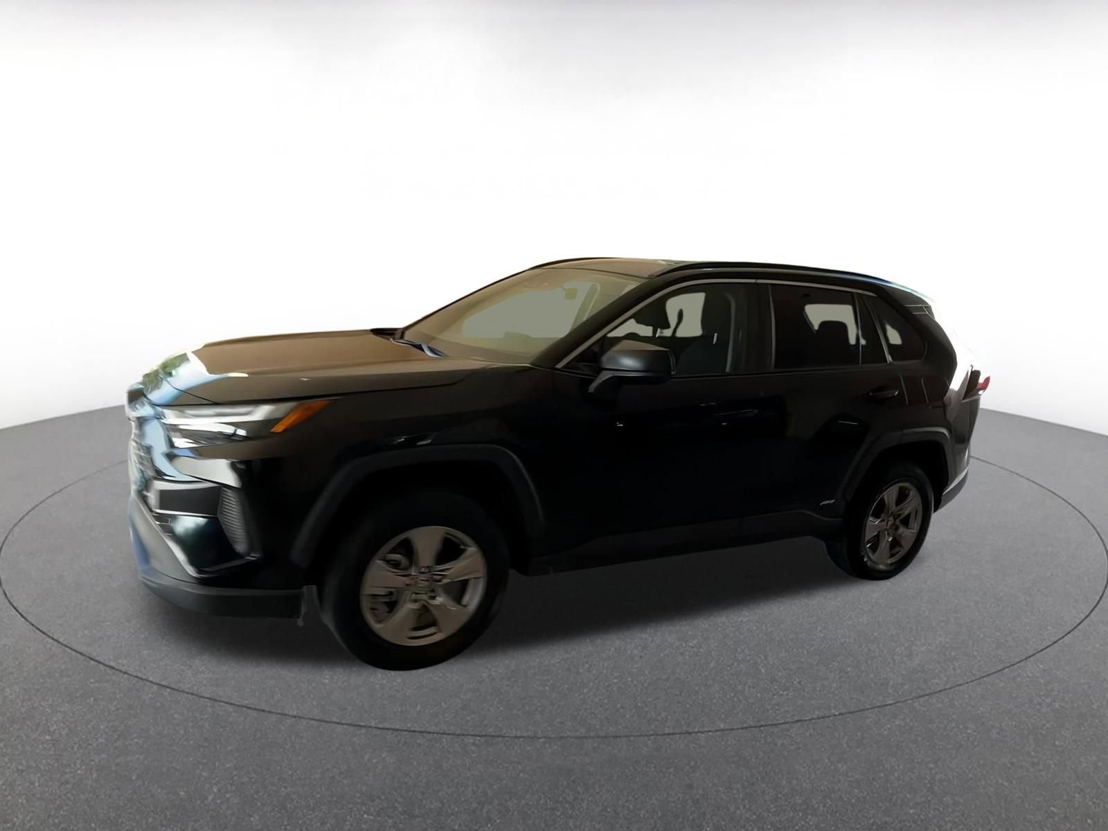 Used 2025 Toyota RAV4 LE image 12