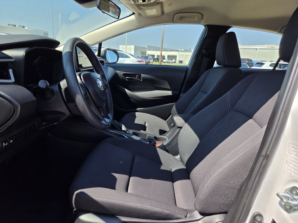 Used 2026 Toyota Corolla LE FWD image 26