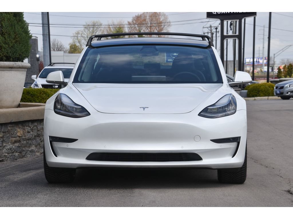 Used 2020 Tesla Model 3 Standard Range Plus image 9