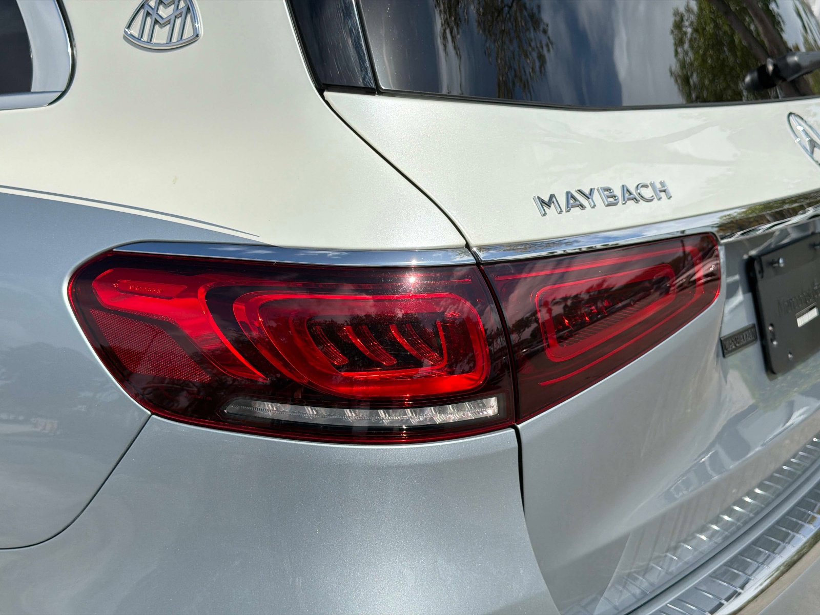 Used 2023 Mercedes-Benz Maybach GLS 600 4MATIC image 16