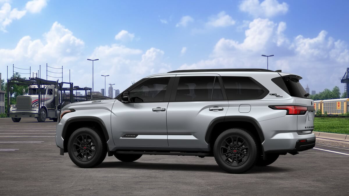 New 2026 Toyota Sequoia Platinum AWD/4WD image 5