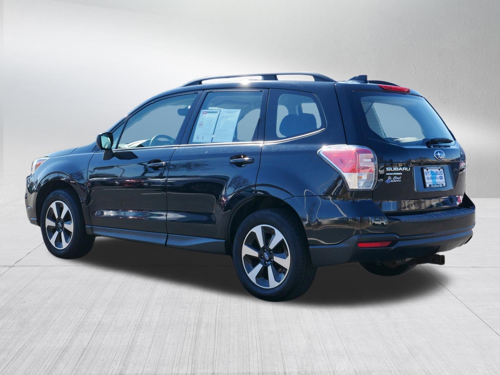 Used 2017 Subaru Forester 2.5i w/ Alloy Wheel Package image 5