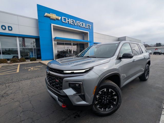 Used 2024 Chevrolet Traverse Z71 w/ LPO, Floor Liner Package image 32