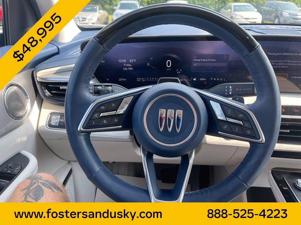 Used 2025 Buick Enclave Avenir w/ Super Cruise Package FWD image 10