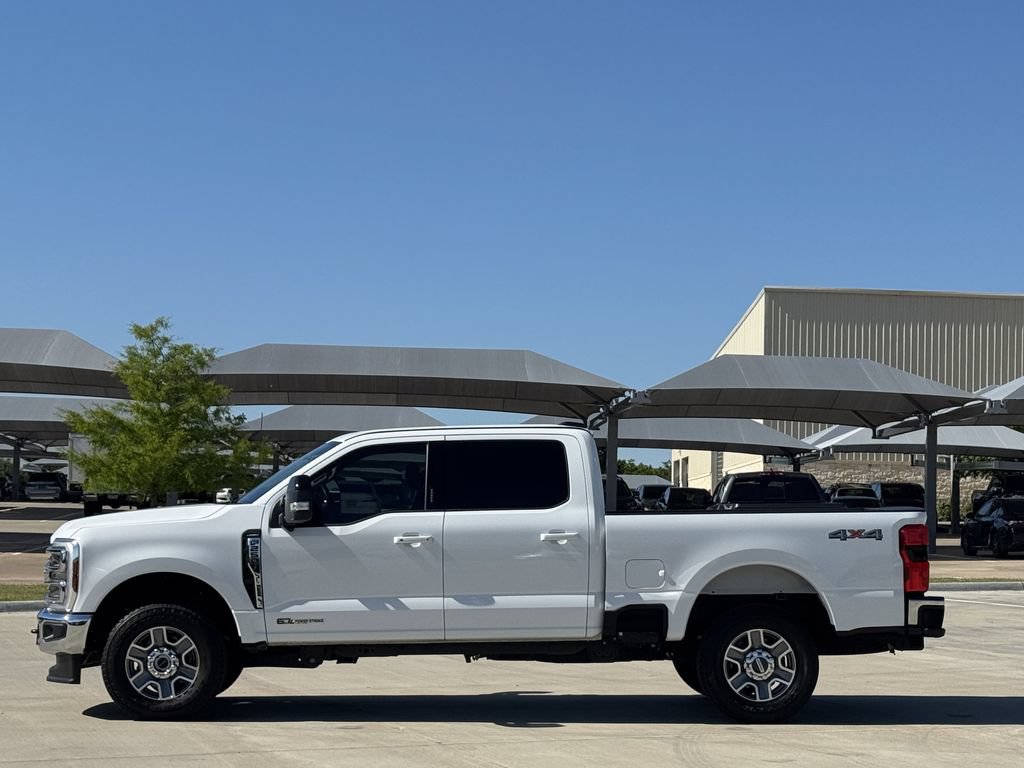 Used 2024 Ford F250 Lariat AWD/4WD image 3