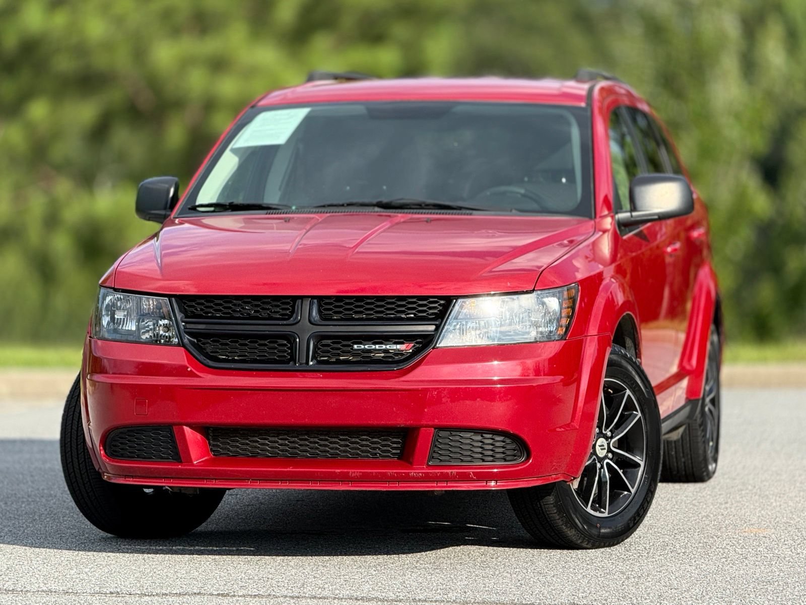 Used 2018 Dodge Journey SE w/ Blacktop Package FWD video 2