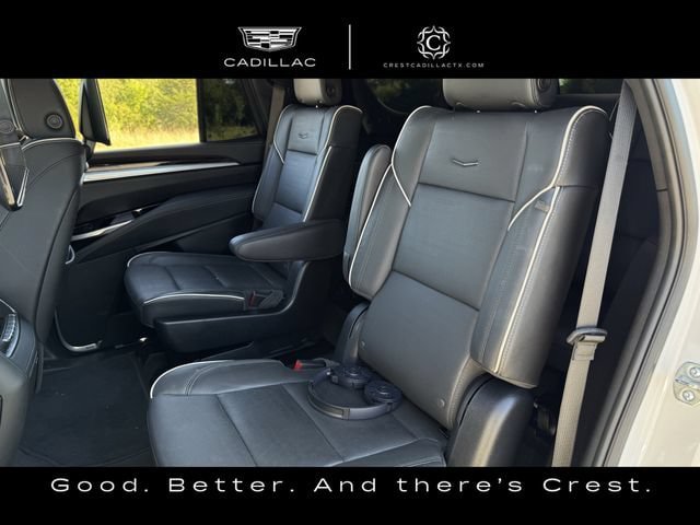 Used 2025 Cadillac Escalade Premium Luxury w/ Touring Package AWD/4WD image 27