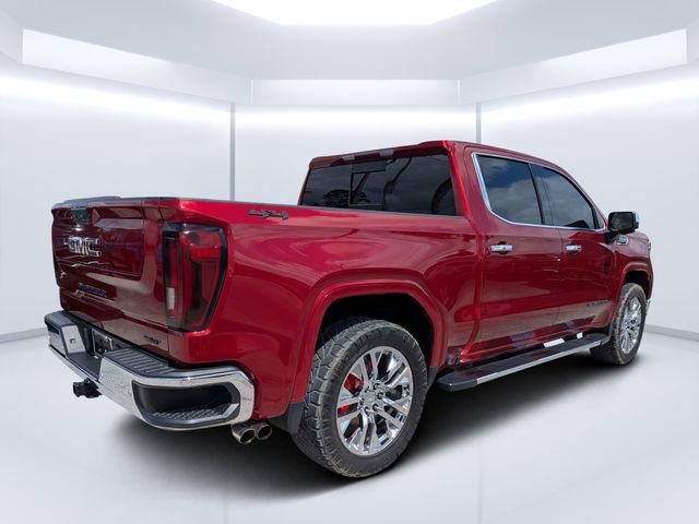 Used 2022 GMC Sierra 1500 SLT w/ SLT Premium Plus Package AWD/4WD image 3