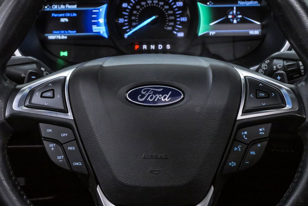 Used 2017 Ford Edge Titanium w/ Equipment Group 301A AWD/4WD image 21