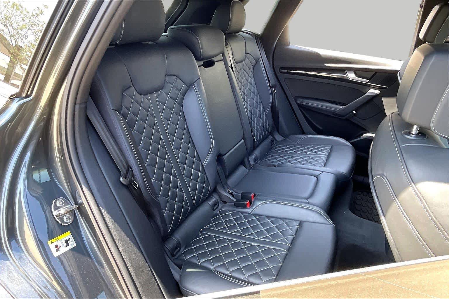 Used 2023 Audi SQ5 Prestige w/ Prestige Package AWD/4WD image 19