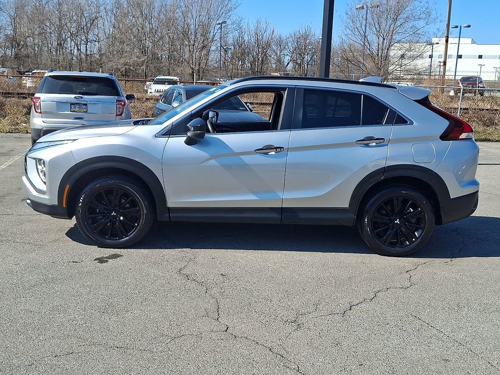 Used 2024 Mitsubishi Eclipse Cross AWD image 9