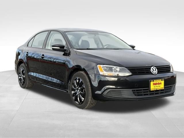 Used 2014 Volkswagen Jetta SE image 1