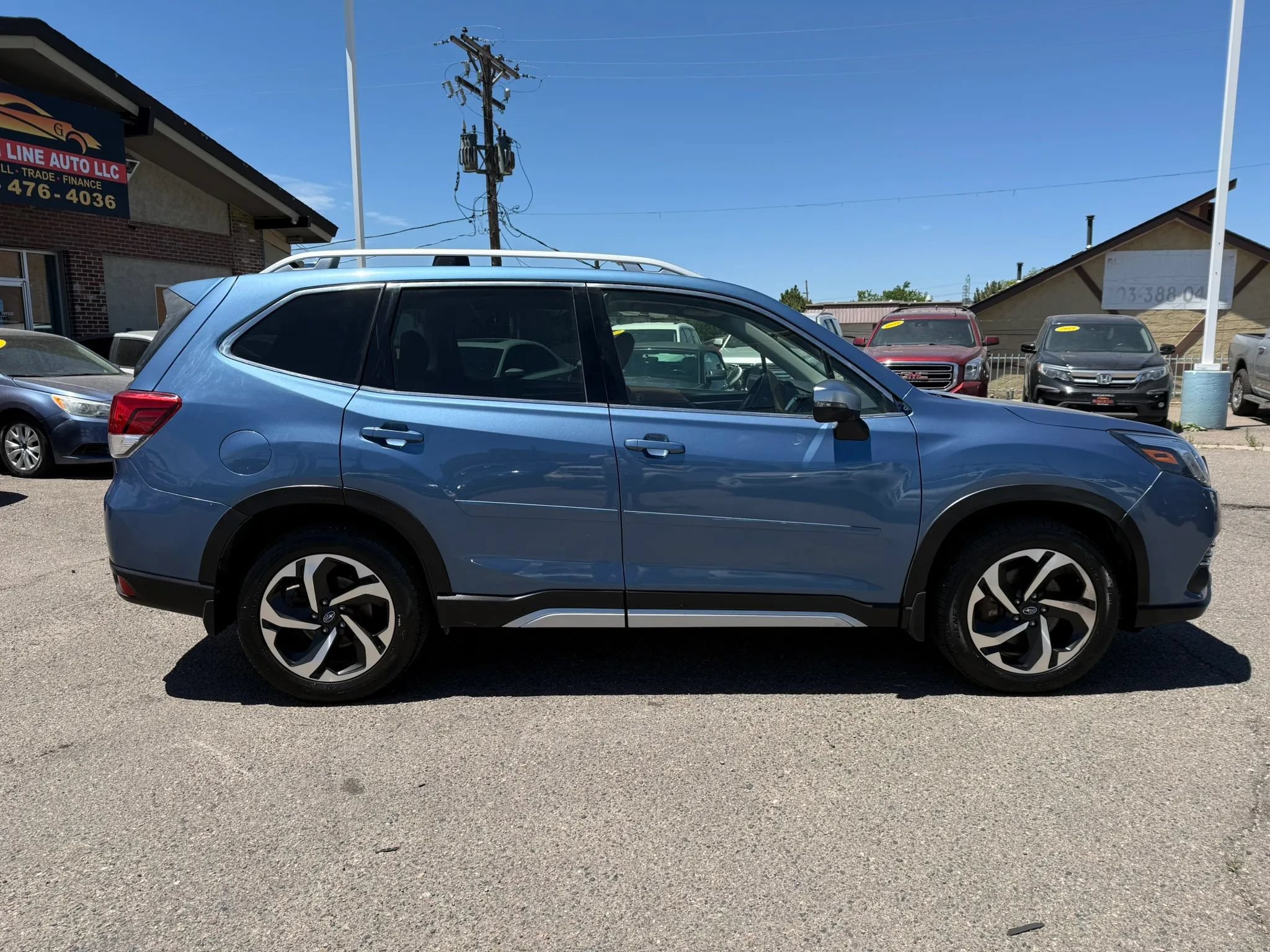 Used 2022 Subaru Forester Touring AWD/4WD image 9