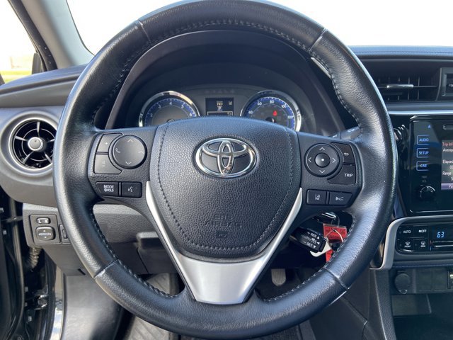 Used 2018 Toyota Corolla SE image 35
