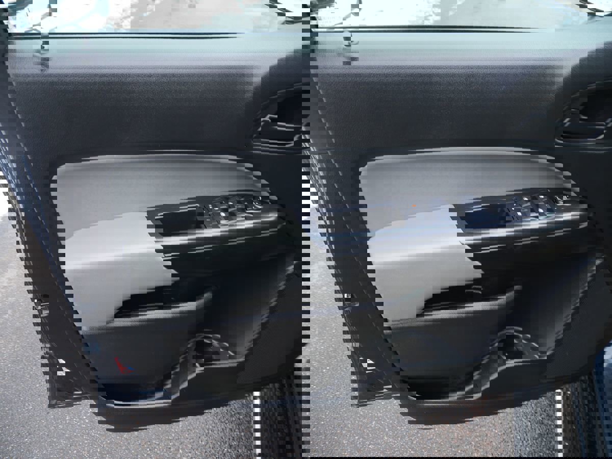 Used 2019 Chevrolet Colorado W/T w/ WT Convenience Package image 16