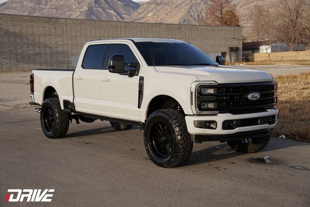 Used 2026 Ford F350 Platinum image 2