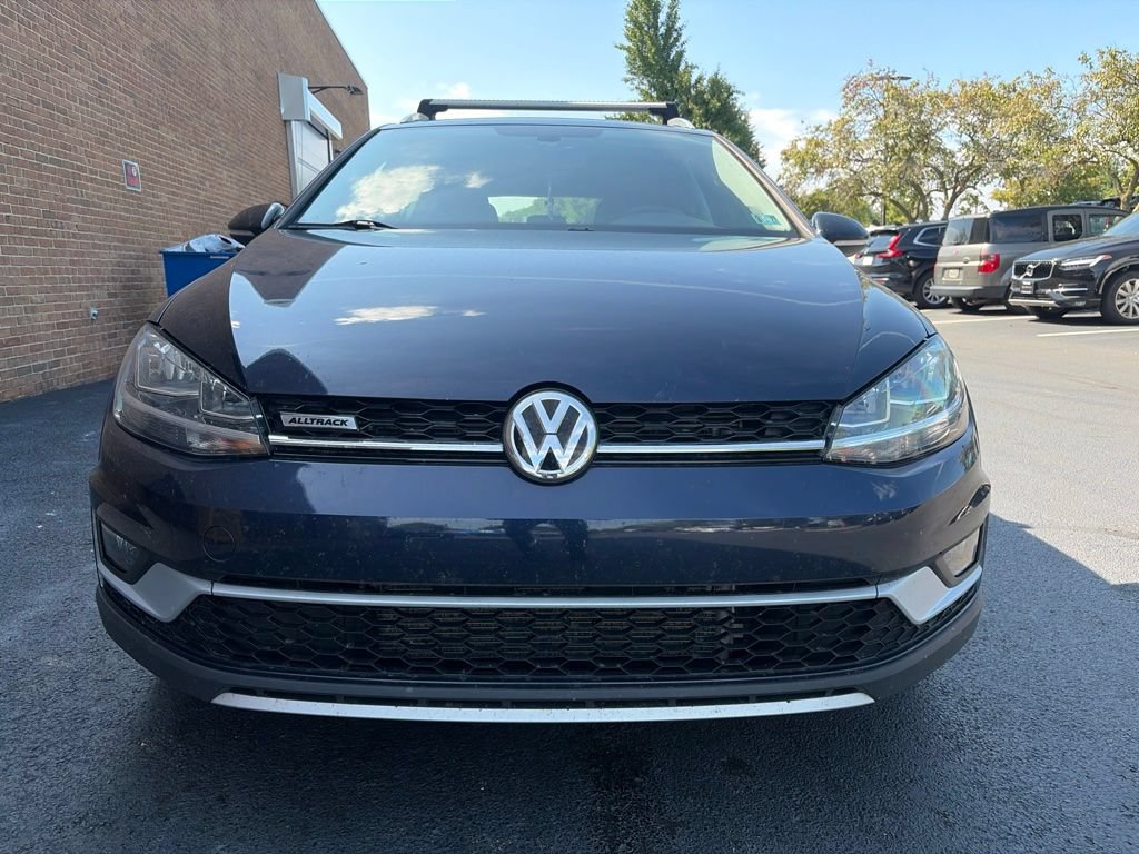 Used 2019 Volkswagen Golf Alltrack S AWD/4WD image 3