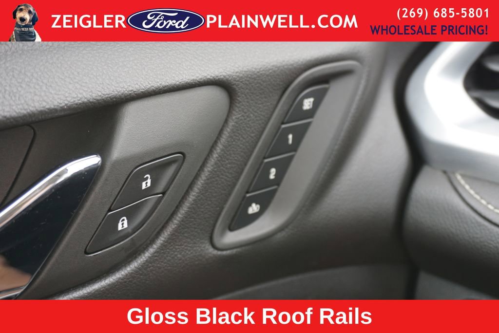 Used 2023 GMC Acadia SLT w/ Elevation Edition image 34