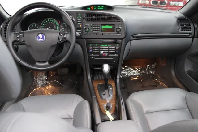 Used 2006 Saab 9-3 2.0T FWD image 2