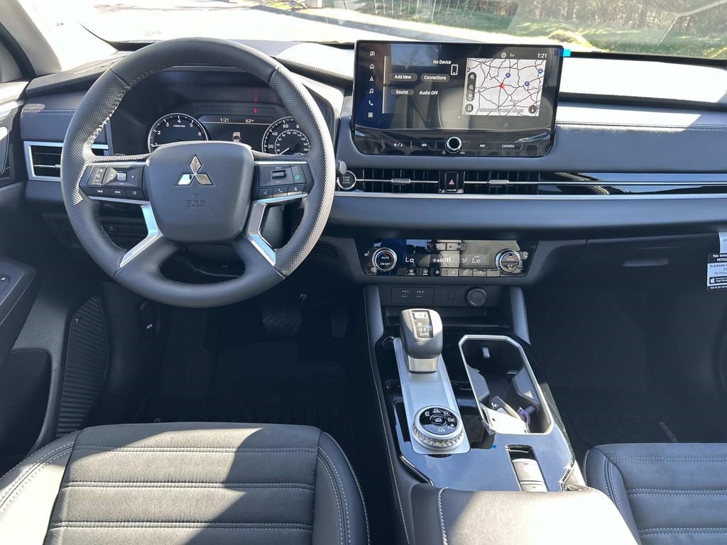 New 2026 Mitsubishi Outlander SE AWD/4WD image 16