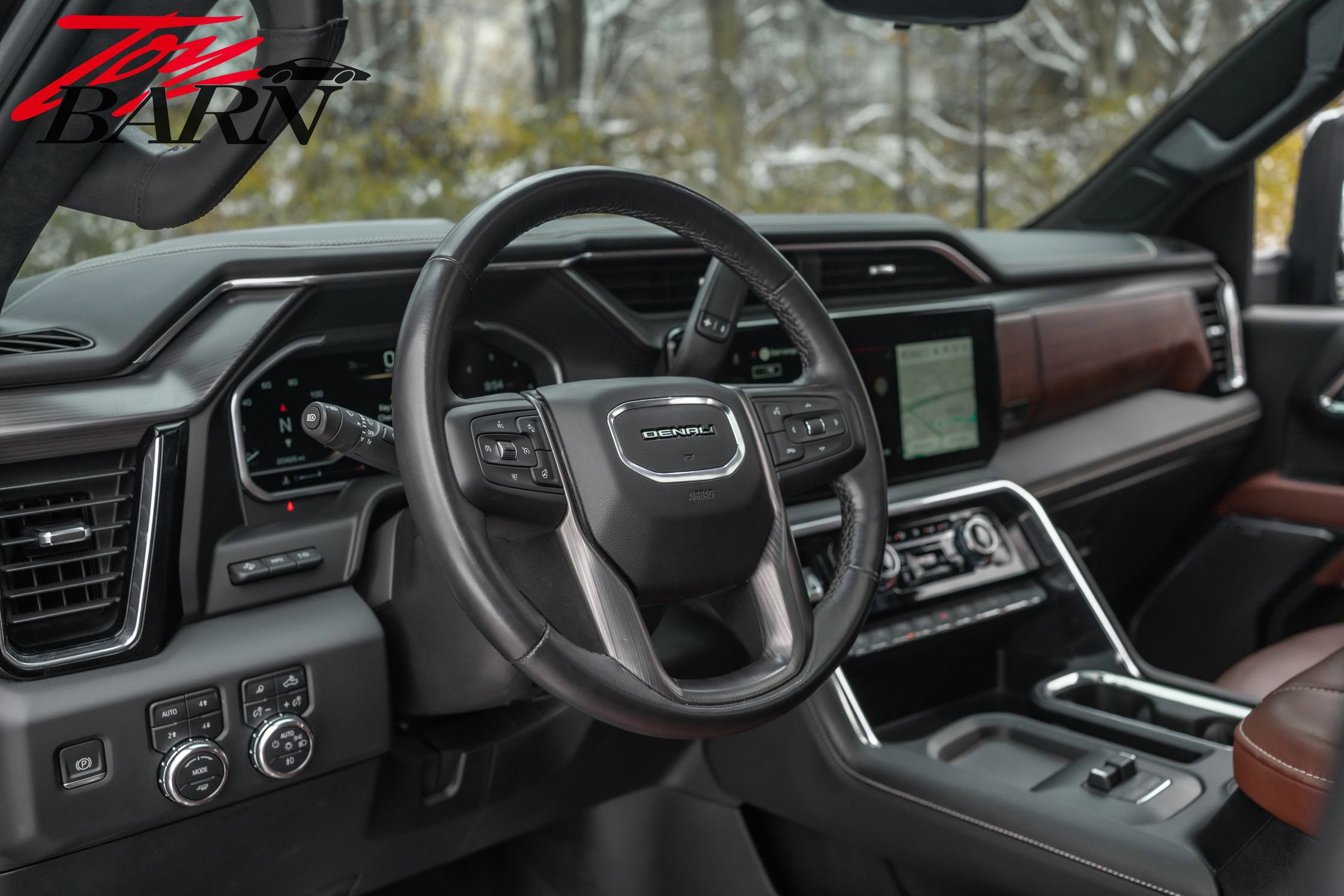 Used 2024 GMC Sierra 2500 Denali Ultimate image 31