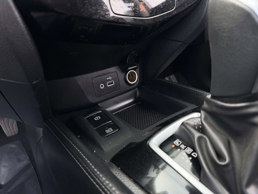 Used 2019 Nissan Rogue SL w/ Premium Package AWD/4WD image 29