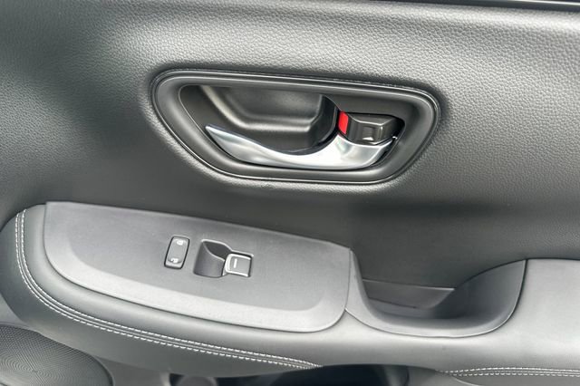 Certified 2026 Honda HR-V EX-L image 18