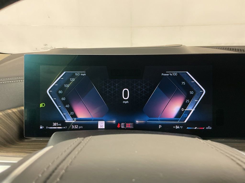 Certified 2023 BMW X7 xDrive40i w/ Premium Package image 10