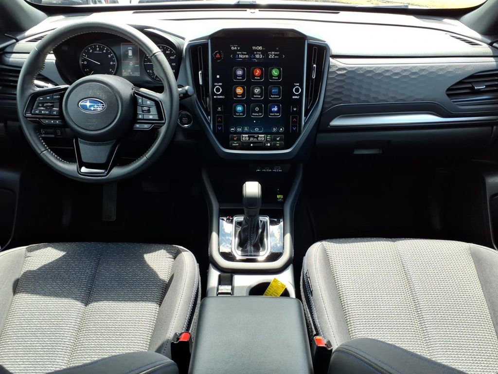 Certified 2025 Subaru Forester Premium AWD/4WD image 15