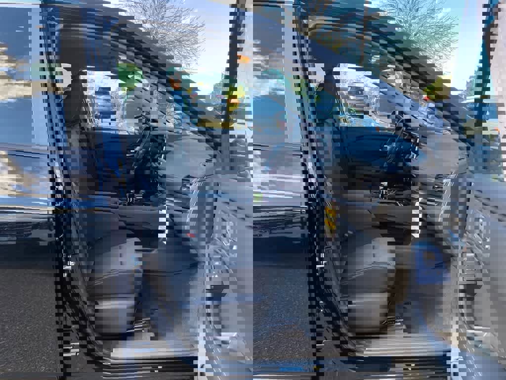 New 2026 Nissan Rogue SV image 27