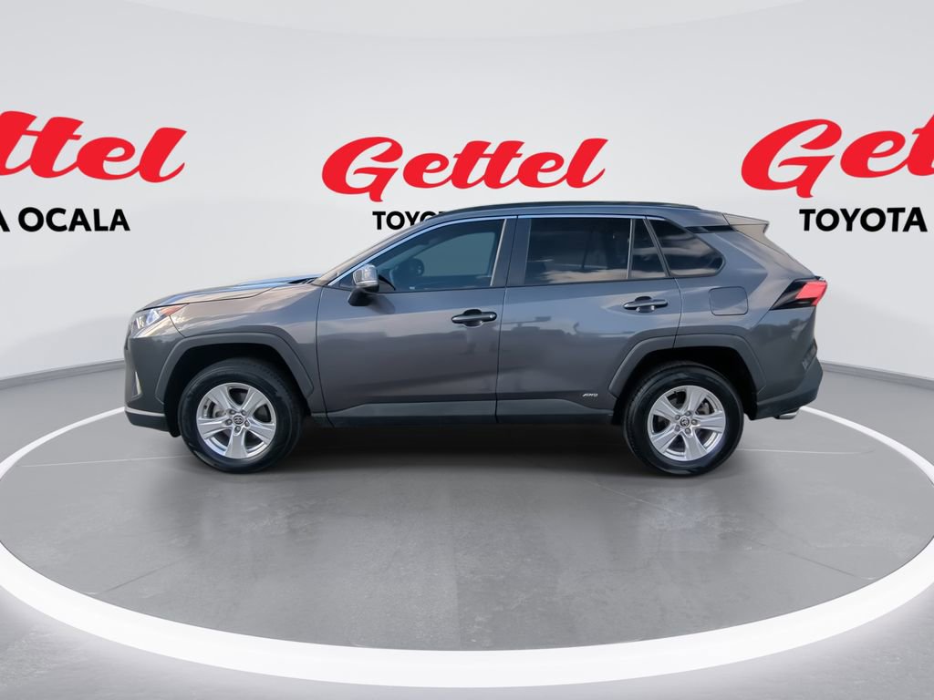 Used 2021 Toyota RAV4 XLE w/ Convenience Package image 5