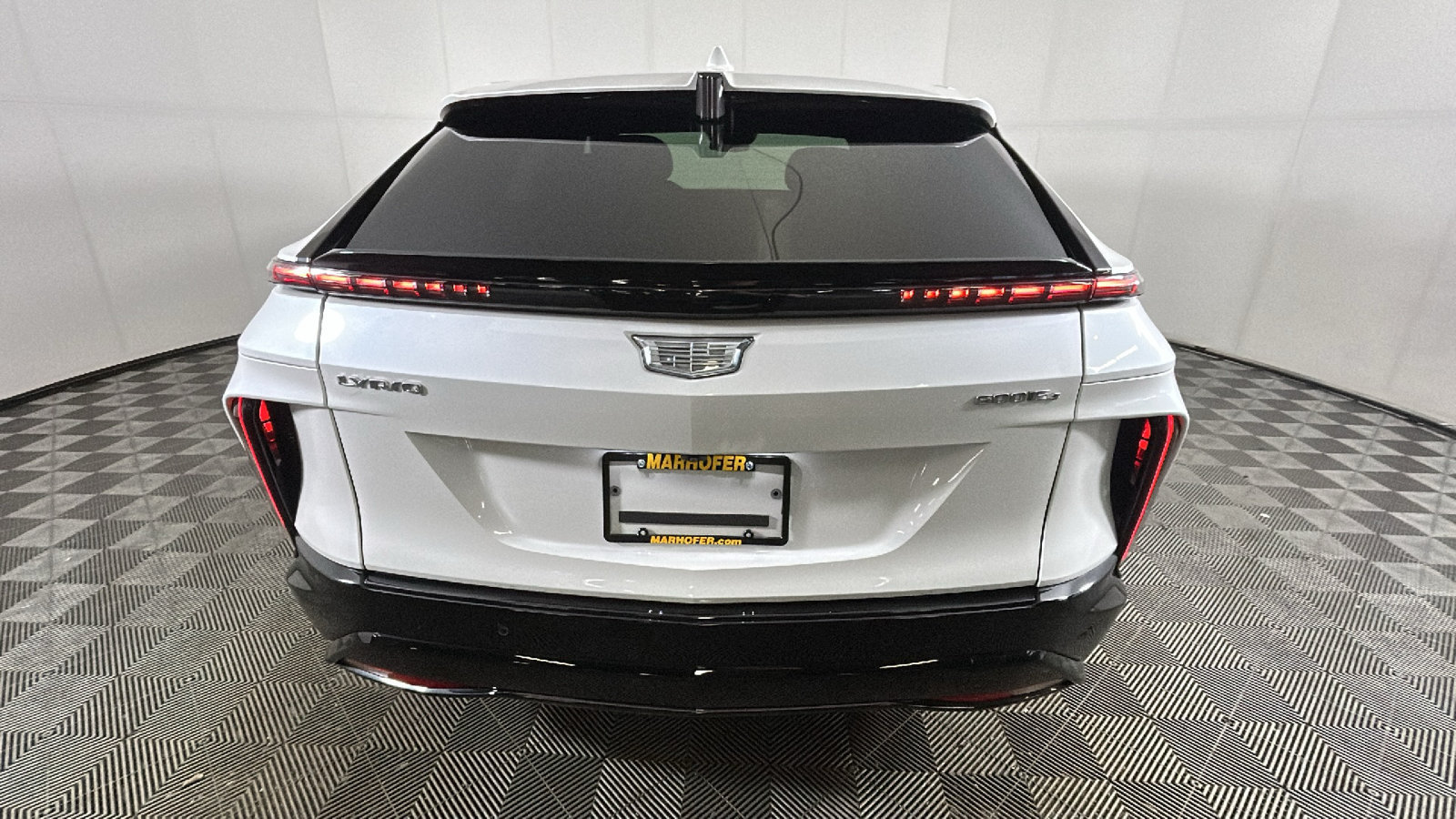 Used 2024 Cadillac Lyriq Sport w/ LPO, Floor Liner Package AWD/4WD image 4
