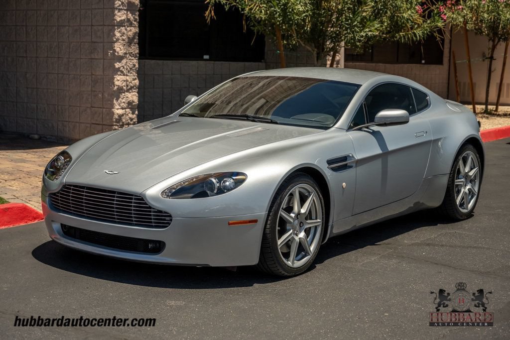 Used 2008 Aston Martin V8 Vantage Coupe RWD image 36