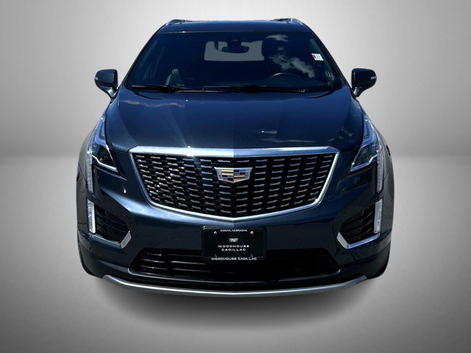 Used 2021 Cadillac XT5 Premium Luxury AWD/4WD image 2
