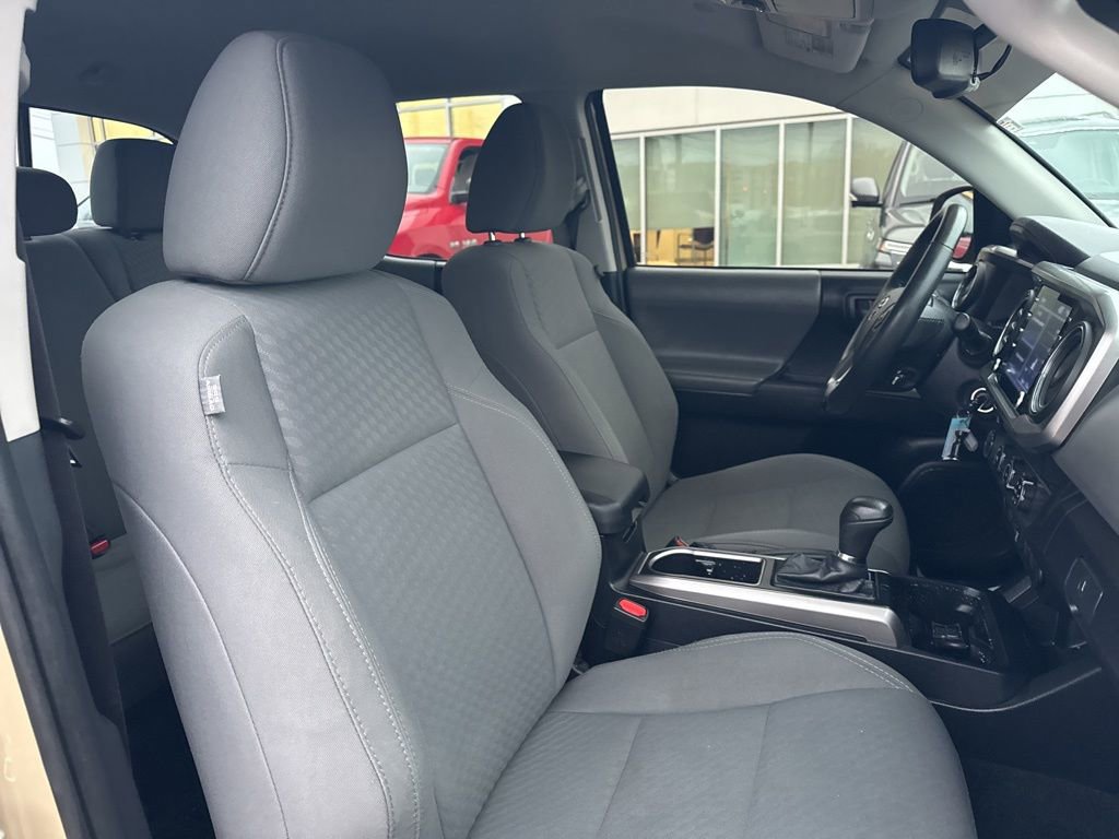 Used 2020 Toyota Tacoma SR5 image 19
