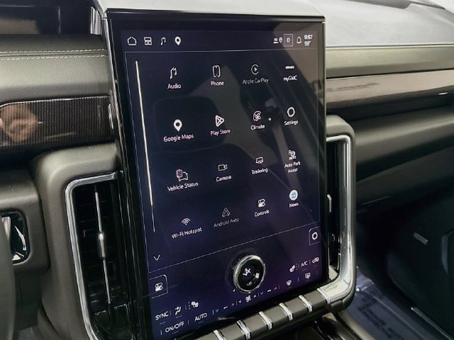 Used 2025 GMC Yukon Elevation AWD/4WD image 15