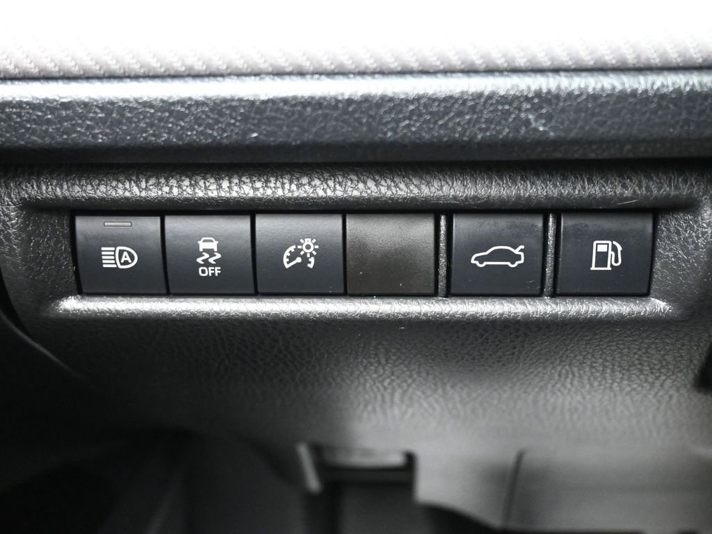 Used 2025 Toyota Camry SE w/ Convenience Package FWD image 20