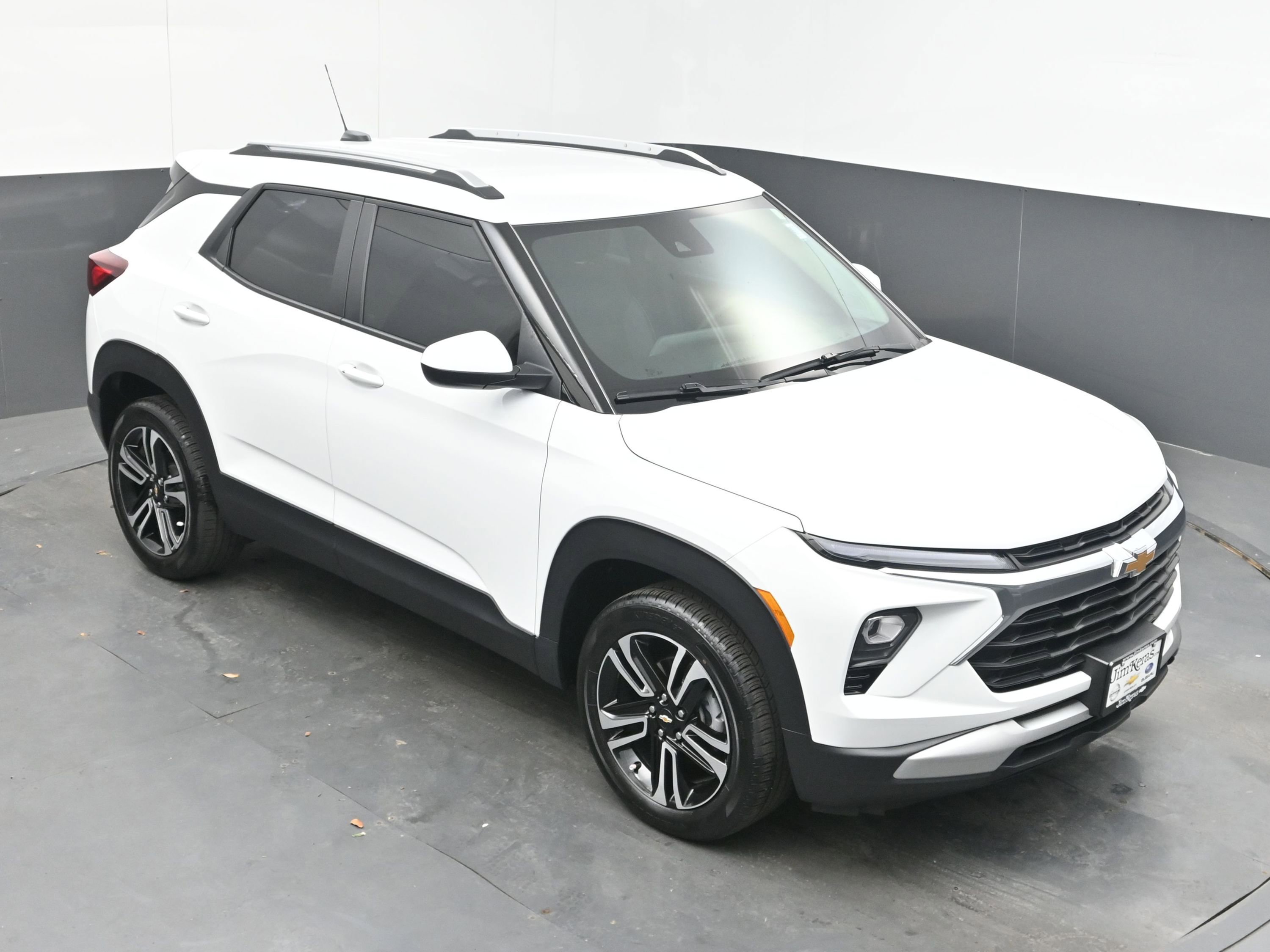 Used 2024 Chevrolet TrailBlazer LT w/ Convenience Package AWD/4WD image 32