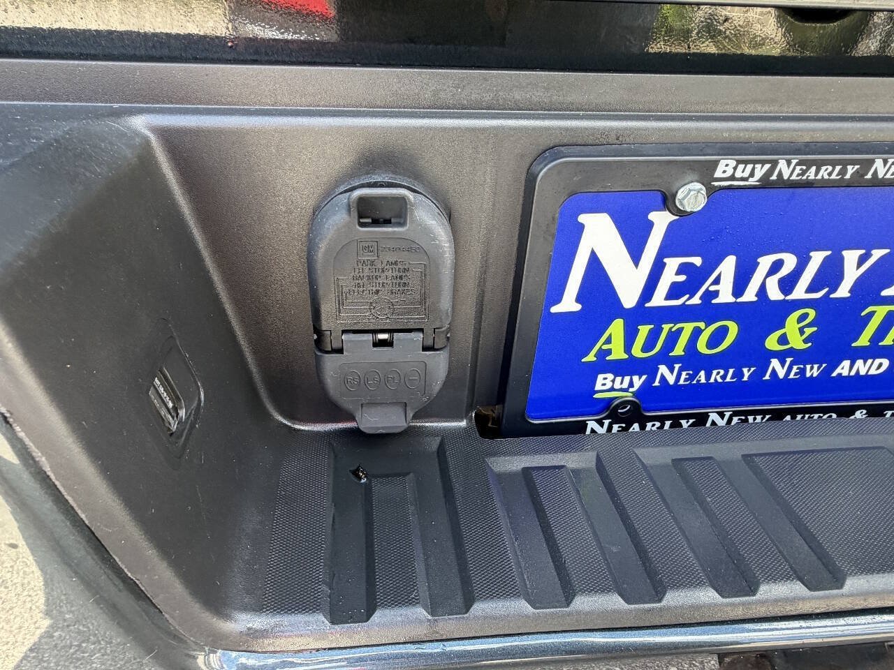 Used 2018 Chevrolet Silverado 1500 LT w/ All Star Edition AWD/4WD image 11
