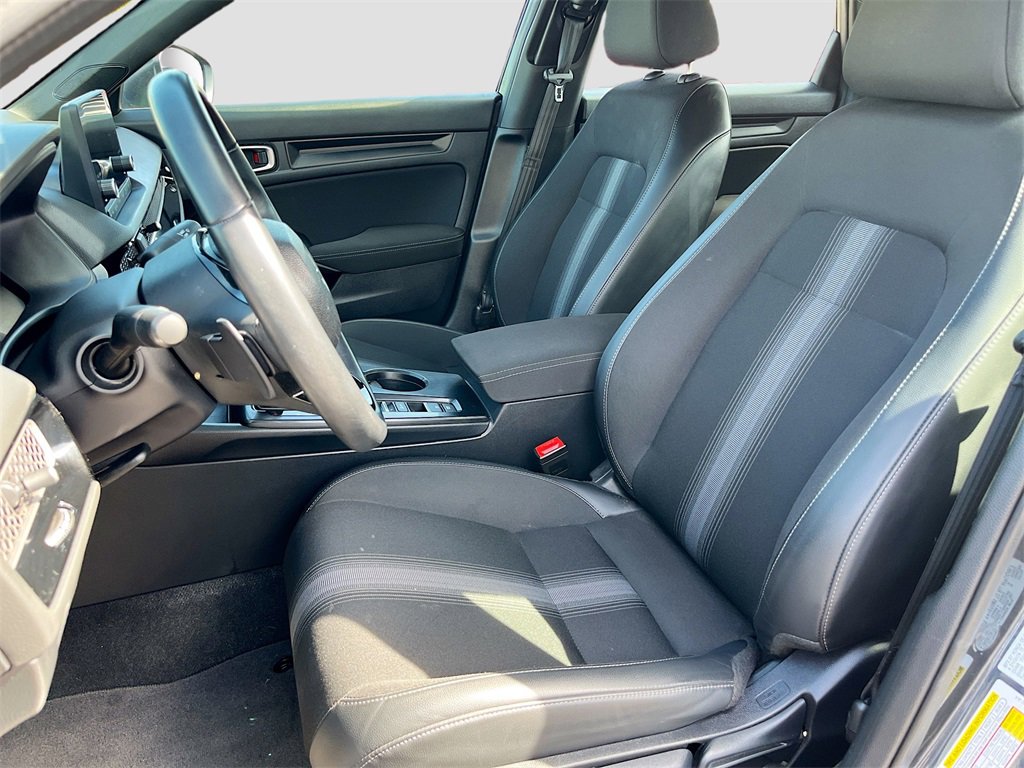 Used 2023 Honda Civic Sport image 19